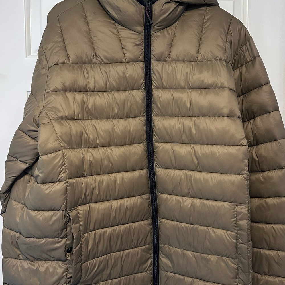 Hawke & Co Men's Puffer Jacket in Olive
